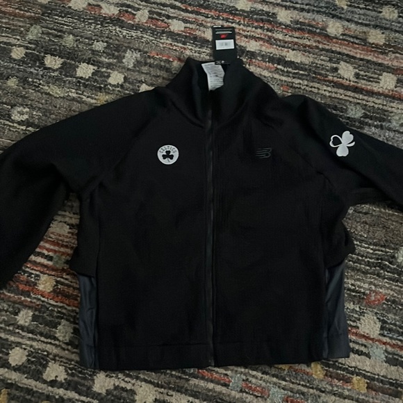 New Balance Celtics Woman’s Jacket - Picture 1 of 1